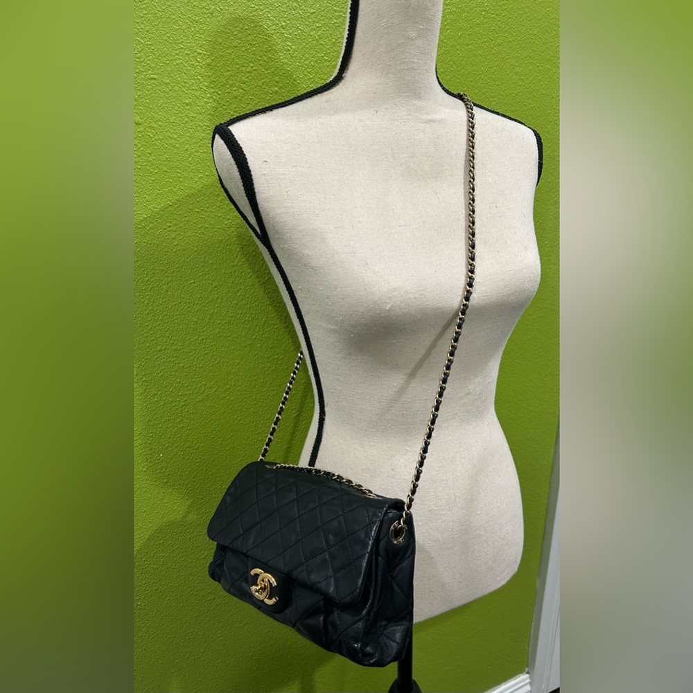 Chanel Chic Quilted Flap Bag - Picture 14 of 16